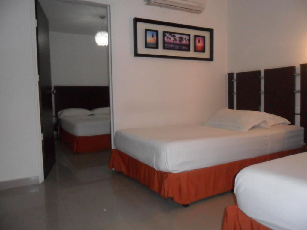 Hotel Calima Real Екстериор снимка